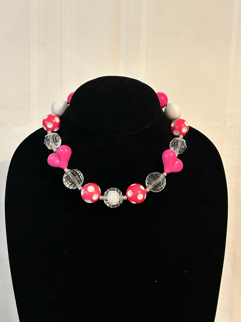 Cute Pink White Chunky Bead Necklace 16" Polka Dot Heart Toggle Clasp Statement
